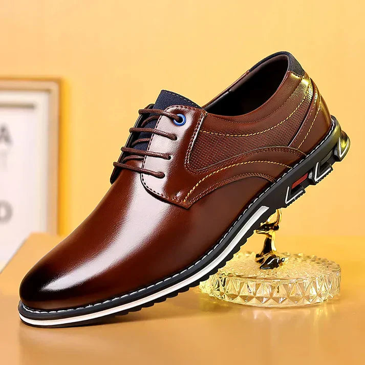 Zapatos Oxford de Cuero