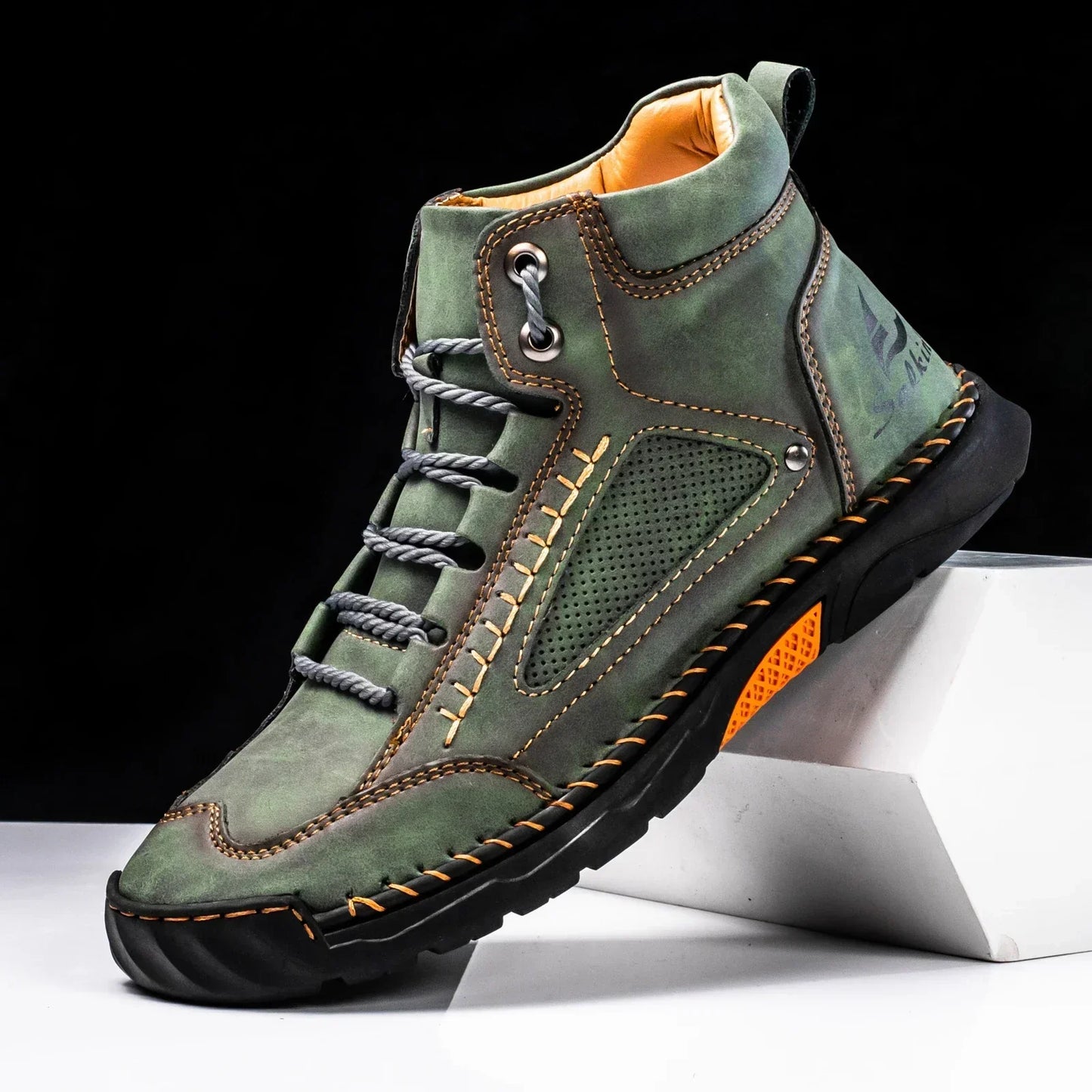 St. Moritz Zapatos de Cuero Caña Alta