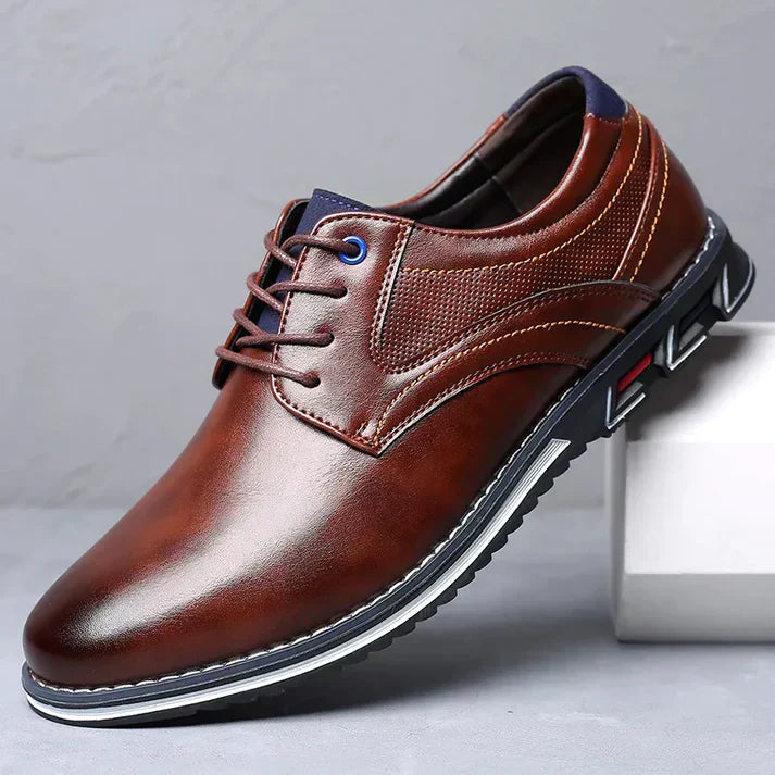 Zapatos Oxford de Cuero